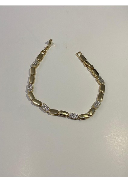 Zarif Altın Kaplama Bileklik