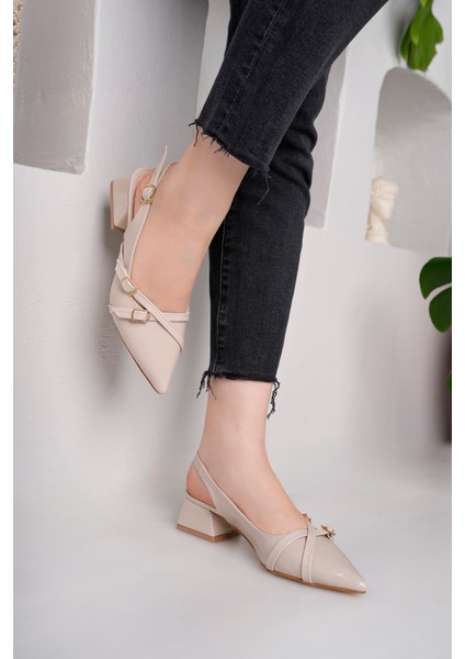 3 Tokalı Bej 4 cm Topuklu Ayakkabı modelleri