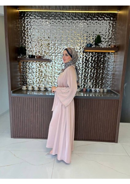 Boyun Taş Işlemli Kemer Aksesurlı Elbise S16044