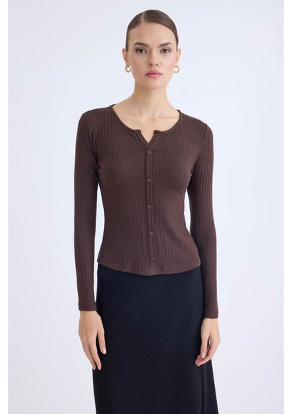 Önü Düğmeli Fitilli Uzun Kol Bluz