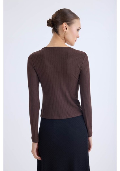 Önü Düğmeli Fitilli Uzun Kol Bluz