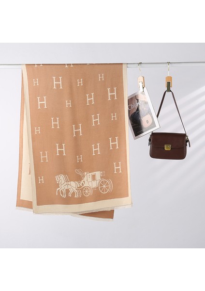 Sonbahar ve Kış Yeni Büyük V Eşarp Modası Vahşi Sıcak Boyun Çift Taraflı Şal (Yurt Dışından)