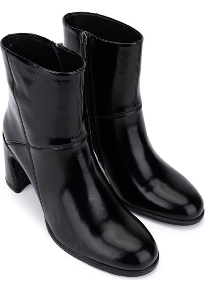 Kadın Hakiki Deri Siyah Rugan Klasik Bot 33 1000-2 Bn Bot SK25-26 Sıyah Rugan fiyatları