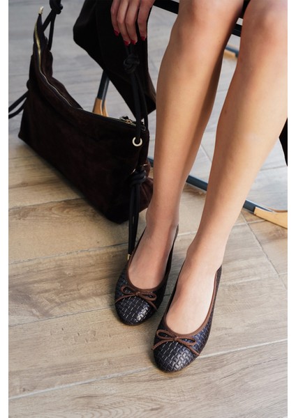 Kadın Fiyonk Detaylı Günlük Babet Monit Kahve fiyatları