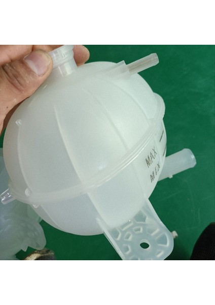 Hyundai Tucson Için 25431-D3600 2016-2021 Motor Soğutucu Depolama Deposu Genişleme Tank Su Isıtıcısı (Yurt Dışından) fırsatları