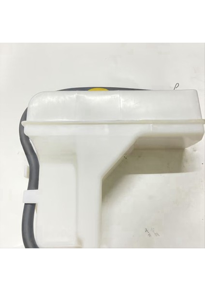 Araba Rezervuar Soğutucu Tank Yardımcı Su Şişesi Genişleme Su Şişesi 21710-4U000 217104U000 Nissan Sunny (Yurt Dışından) indirimleri