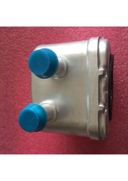 Otomobil Yağ Radyatör Soğutucu 028117021C 028117021H Volkswagen Golf Passat B5 Audi A6 2 4 2 8 A4 A6 S4 028117021E (Yurt Dışından) indirimleri