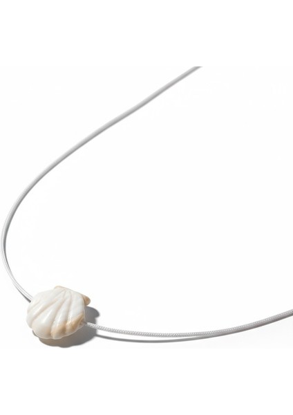 El Yapımı Porselen Beyaz Istiridye Figürlü Kadın Kolye fiyatları