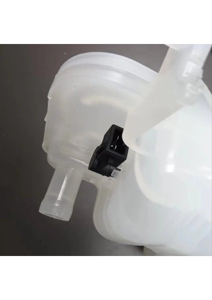 1 Pcs Motor Soğutucu Genişleme Tankı Land Rover Range Rover Sport LR034654 Için Yardımcı Su Şişesi (Yurt Dışından) fiyatları