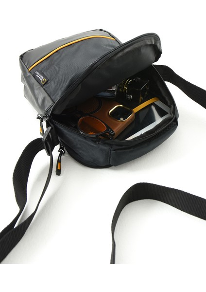 Mega The Northwest Outdoor Serisi Yüksek Hacimli Su Itici Imperteks Kumaş Erkek Omuz Çapraz Göğüs ve Bel Çantası modelleri