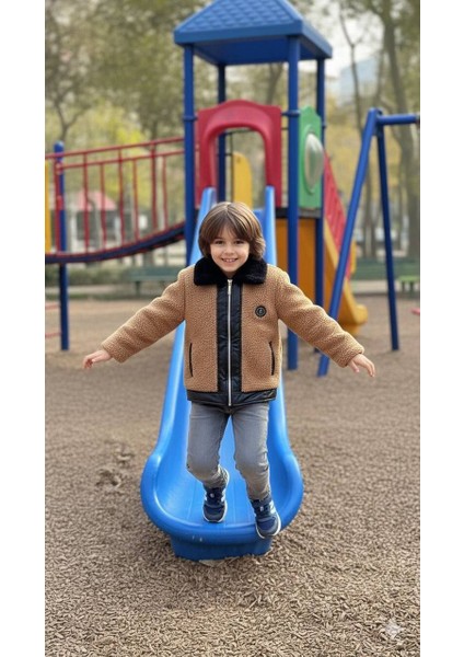 Çocuk Pelüş Deri Detaylı Fermuarlı Mont modelleri