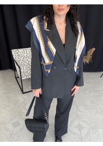 Şık Çizgili Takım Elbise modelleri