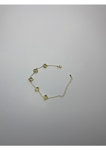 Van Cleef Tarzı Yonca Figürlü Kadın Bileklik – Işıltılı Günlük Şık modelleri