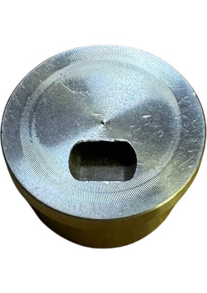 Işborayeni Model Traktör Silindir Kapağı Yanma Aparatı fırsatları