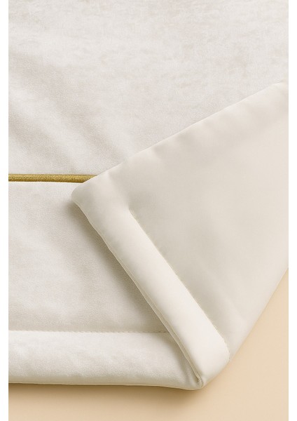 Sahra Krem Kadife Nakışlı Seccade Süngerli Yumuşak Çeyizlik Hediyelik Bohça Lüks Namazlık fırsatları