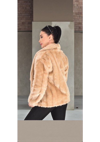 Bayan Peluş Mont fiyatları