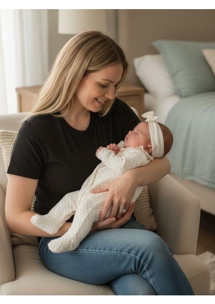 Kız Bebek Pamuklu Jakarlı Kendinden Desenli Patiksiz Tulum modelleri