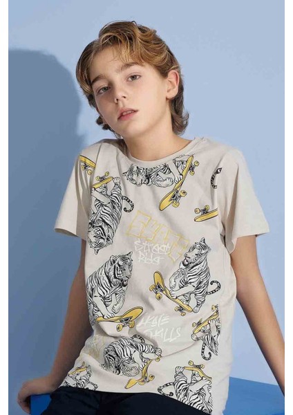 Erkek Çocuk Kaplan T-Shirt Bermuda Alt Penye Süprem Bisiklet Yaka Orta Kalın Pijama TAKIMI-3975 modelleri