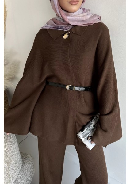 Kadın Gold Düğmeli Kemer Detaylı Triko Panço Pantolon Ikili Takım P-00019028 fırsatları