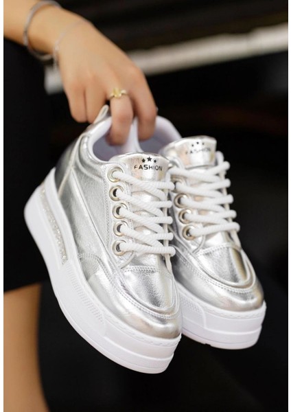 Mtxdpn Lulu Gümüş Rugan Bağcıklı Spor Ayakkabı (Numara: 36)