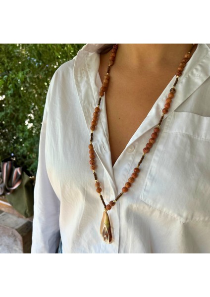 Akik Doğal Taş Deniz Kabuğu Uçlu Özel Tasarım Doğaltaş Uzun Kadın Kolye modelleri