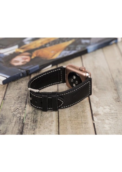 Apple Watch Uyumlu Deri Kordon 42-44-45MM Nm4-As1 Siyah modelleri