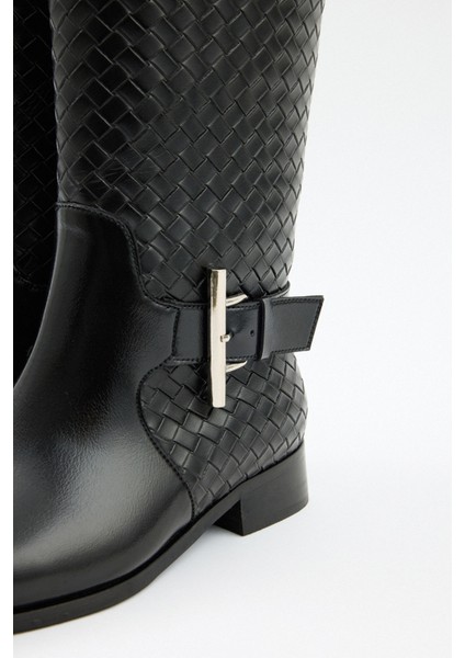 Çizme 2526 - Örgü Desenli Kısa Siyah Kadın Çizme