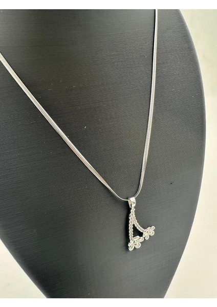 Taşlı Çiçek Detaylı Gümüş Renk Kolye fiyatları