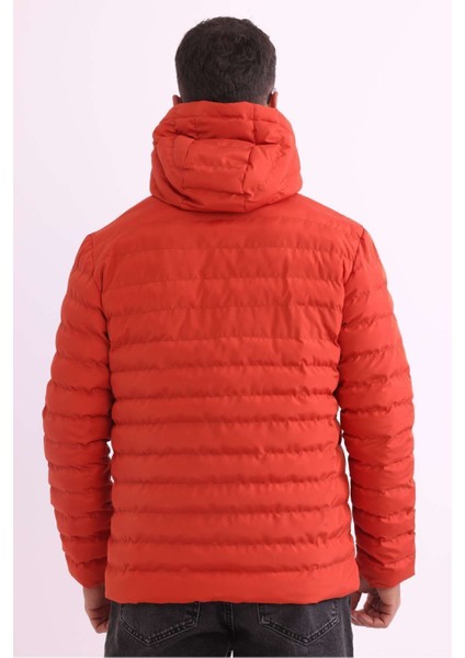 Erkek Kiremit Rüzgar Geçirmez Kapüşonlu Taşınabilir Çantalı Elyaf Dolgulu Hafif Spor Mont