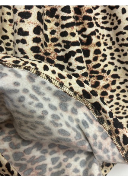 Kız Çocuk Yakalı Leopar Desenli Elbise fırsatları