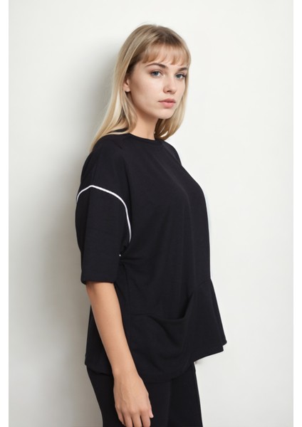 Kanguru Cepli Yuvarlak Yaka Bluz