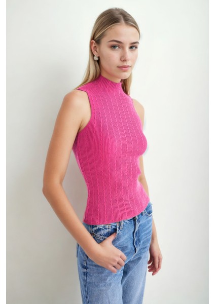 Dik Yaka Örgü Desen Sıfır Kol Triko Bluz modelleri