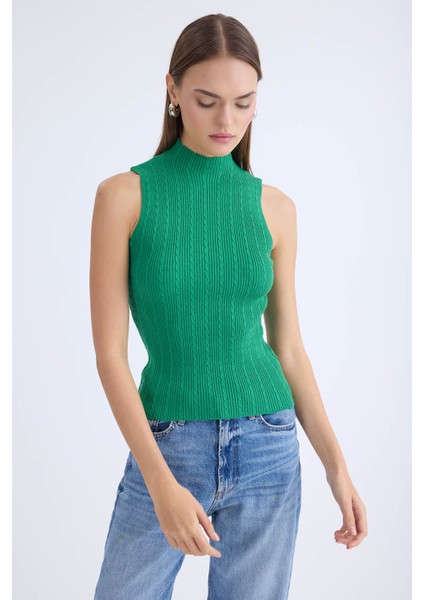 Dik Yaka Örgü Desen Sıfır Kol Triko Bluz fırsatları