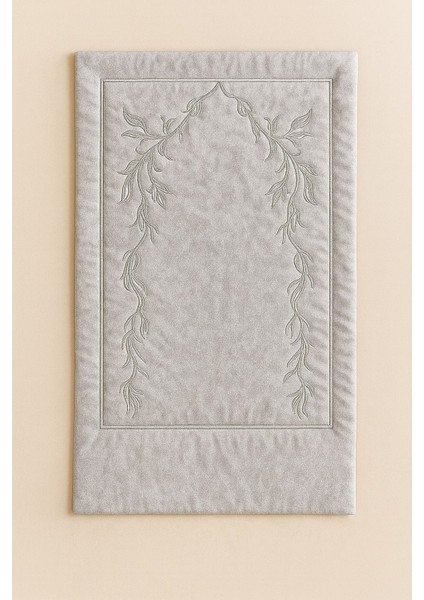 Sahra Gri Kadife Nakışlı Seccade Süngerli Yumuşak Çeyizlik Hediyelik Bohça Lüks Namazlık fiyatları