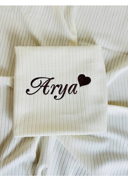 Nakışlı Isimli Örgü Desen Bebek Pikesi %100 Pamuk Bebek Battaniyesi 90X120