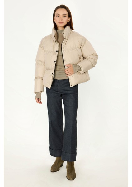 Kadın Bej Rüzgar Geçirmez Suya Dayanıklı Dolumlu Mont fiyatları