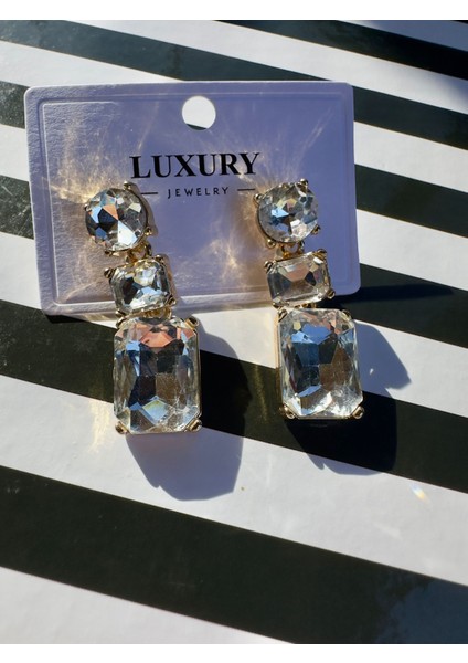 Taşlı Gold Davet Küpe modelleri