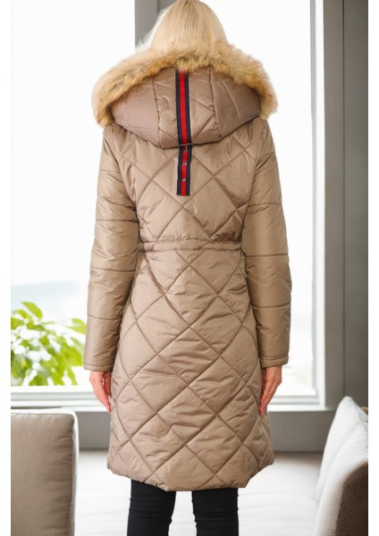 Z6646 Dewberryn Kürklü Ponponlu Bayan Kaban-Vizon-1 fiyatları