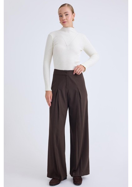 Pileli Geniş Paça Pantolon