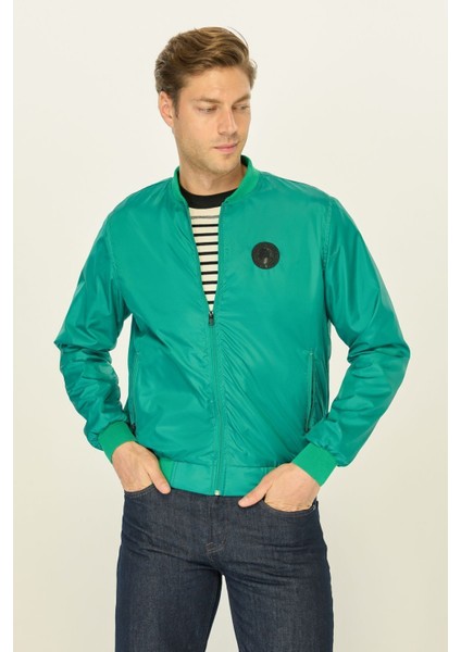 Erkek Yeşil Kolej Yaka Rüzgara Dayanıklı Mevsimlik Spor Mont modelleri