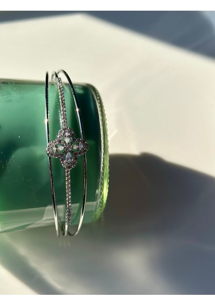 Tek Yoncalı Ayarlanabilir Silver Bileklik