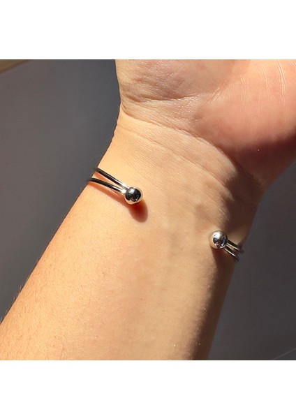 Tek Yoncalı Ayarlanabilir Silver Bileklik fırsatları
