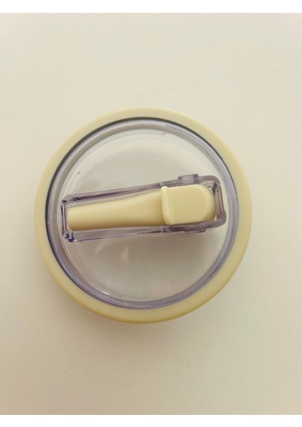 Quencher ile Uyumlu 1.18 Litre Pipetli Dökülmez Sızdırmaz Plastik Kapak Krem 1 Adet fiyatları