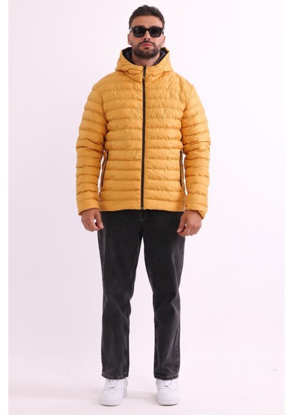 Erkek Sarı Rüzgar Geçirmez Kapüşonlu Taşınabilir Çantalı Elyaf Dolgulu Hafif Spor Mont modelleri