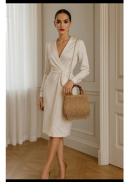 El Örgüsü Vizon Renk Püsküllü Çanta