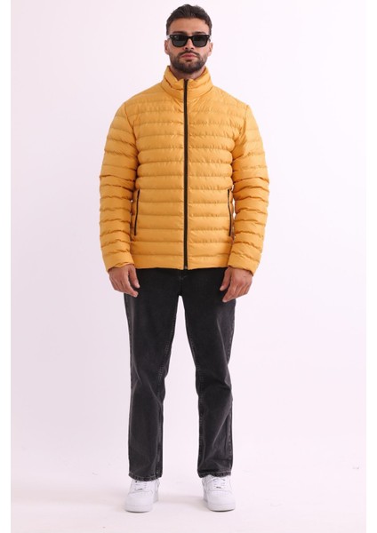 Erkek Rüzgar Geçirmez Taşınabilir Çantalı Sıcak Tutan Elyaf Dolgulu Hafif Şişme Sarı Mont modelleri
