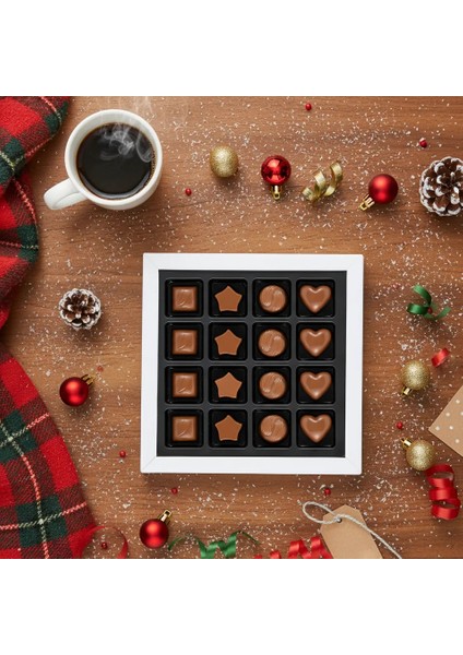 Kadayıflı ve Antep Fıstıklı Krema Dolgulu Sütlü Çikolata Beyaz Kutu 168G