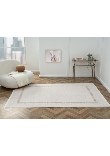 Ottowa OT003A Krem Bej Halı Klasik Desenli Tozu Az Akrilik Pamuk Taban Salon Yatak Odası Halısı