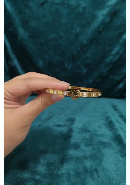 Tıffany Kalpli Kelepçe Bileklik Tfany-Klp-Klpc-Blk fiyatları