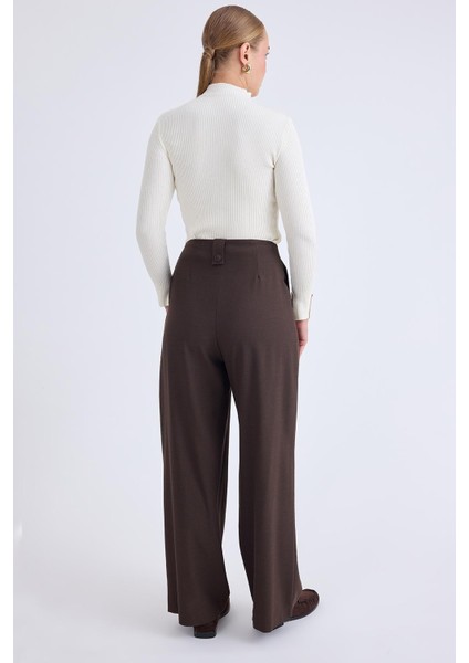 Düğme Detaylı Geniş Paça Pantolon fiyatları